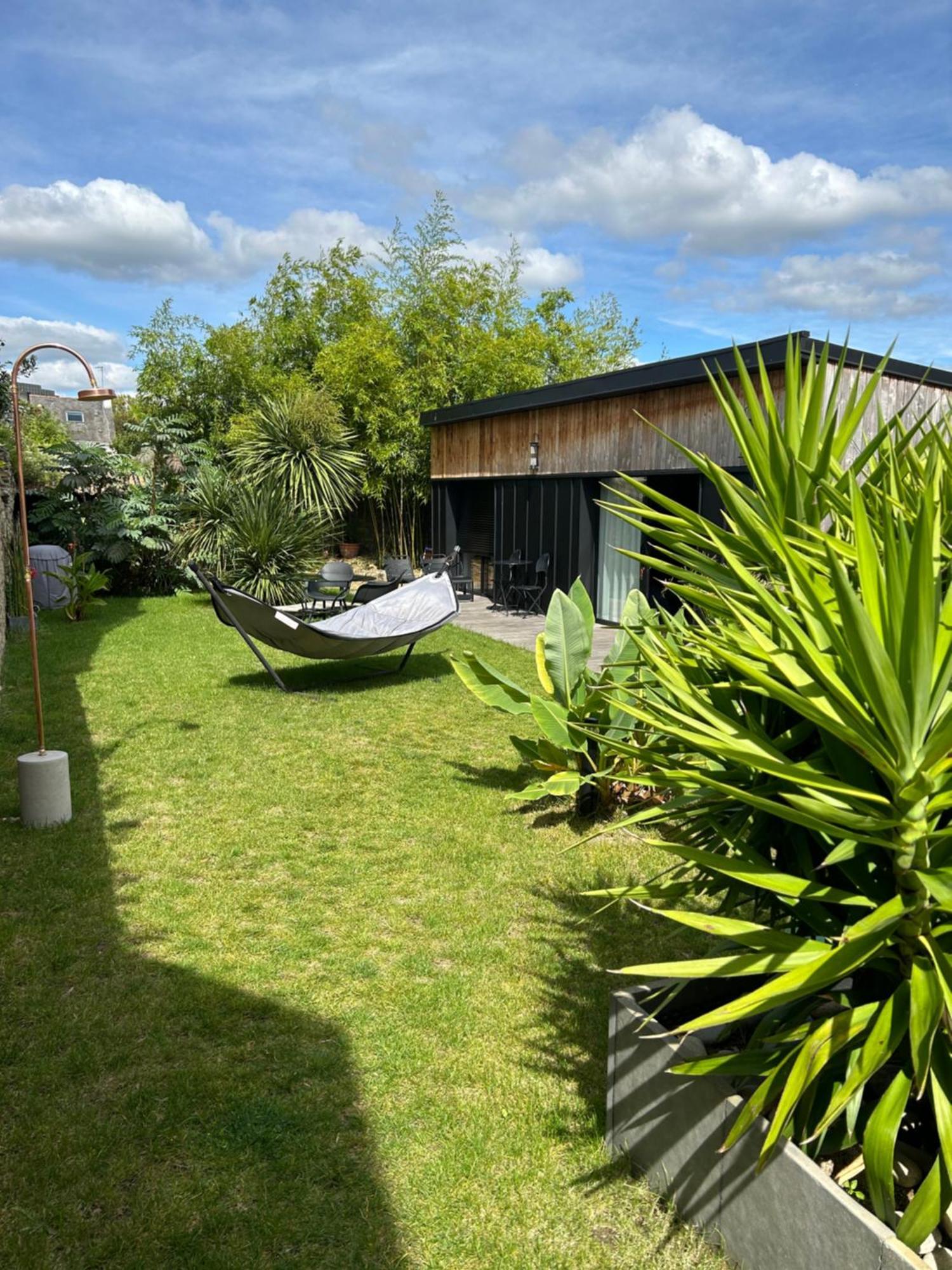 Adorable Guest House Au Calme A 3 Min Du Port Vannes Bagian luar foto