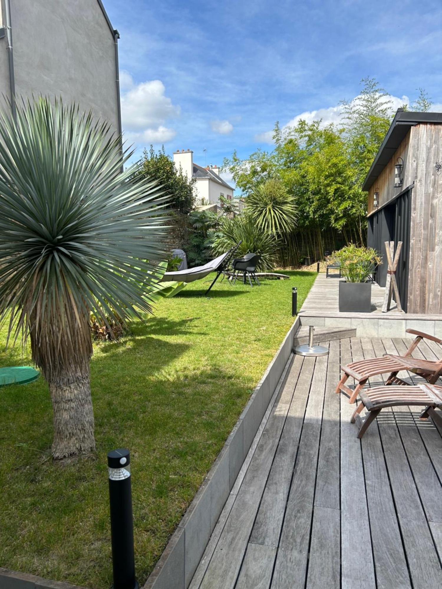 Adorable Guest House Au Calme A 3 Min Du Port Vannes Bagian luar foto